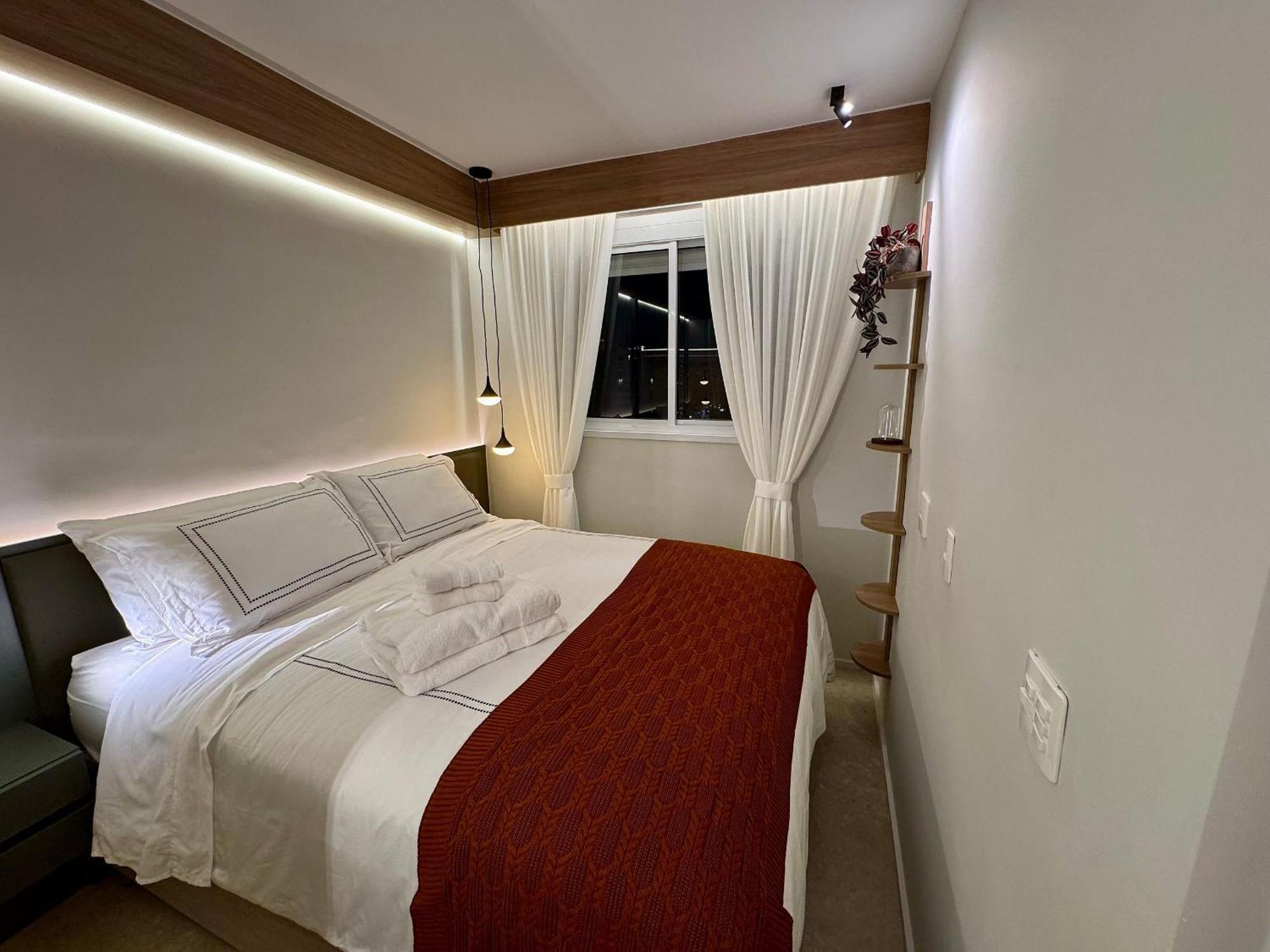 Ap 5 Estrelas Em Localizacao Nobre De Moema Apartamento